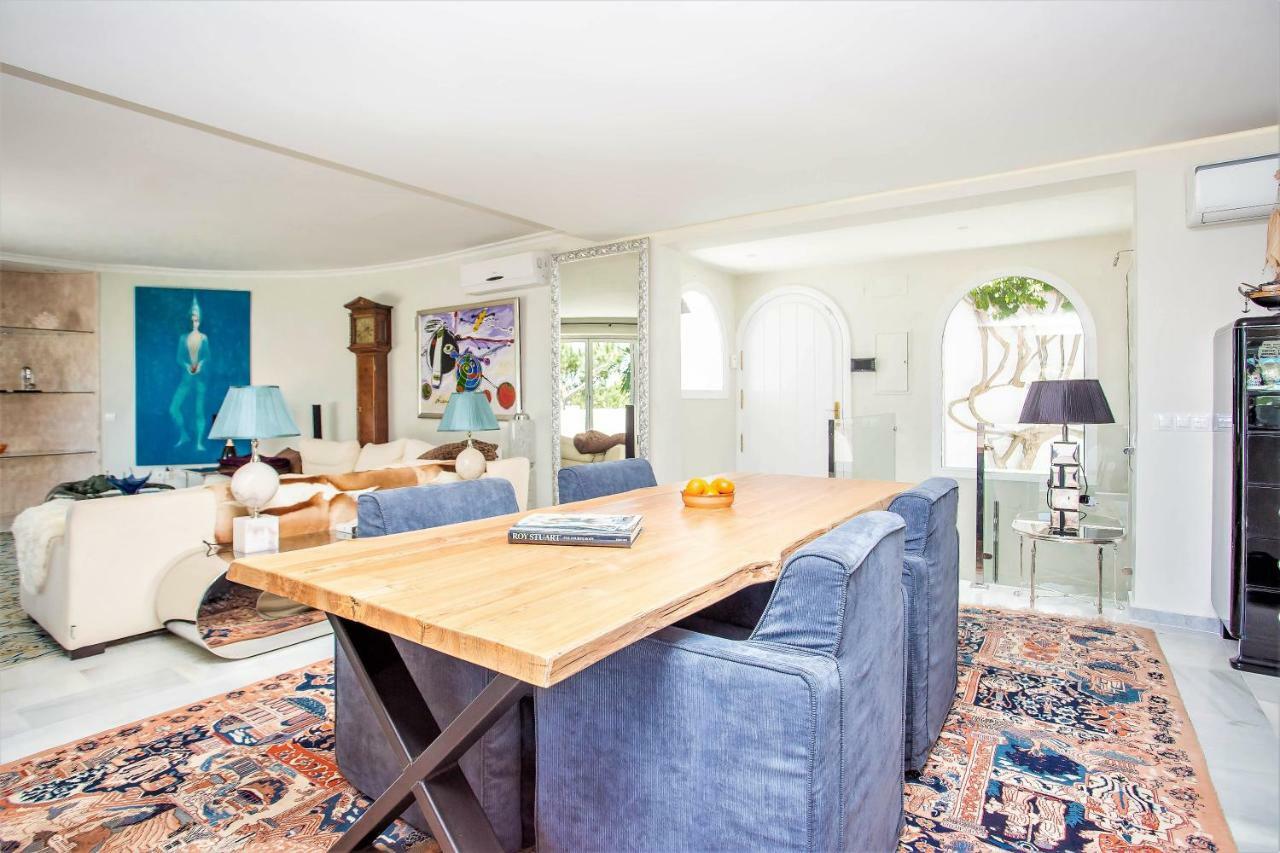 Luxury Villa With Swimming Pool And Jacuzzi Μαρμπέλλα Εξωτερικό φωτογραφία